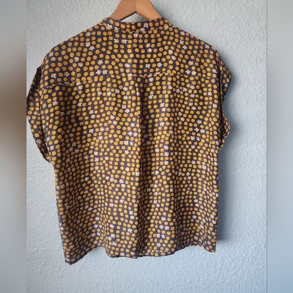 CAbi Silk Casual Button Down Shirt in Grey and Yellow - Picture 5 of 7